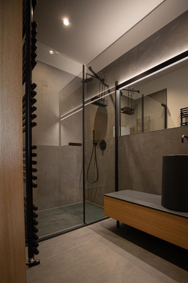 S1 Luxury Suites And Rooms Триест Екстериор снимка